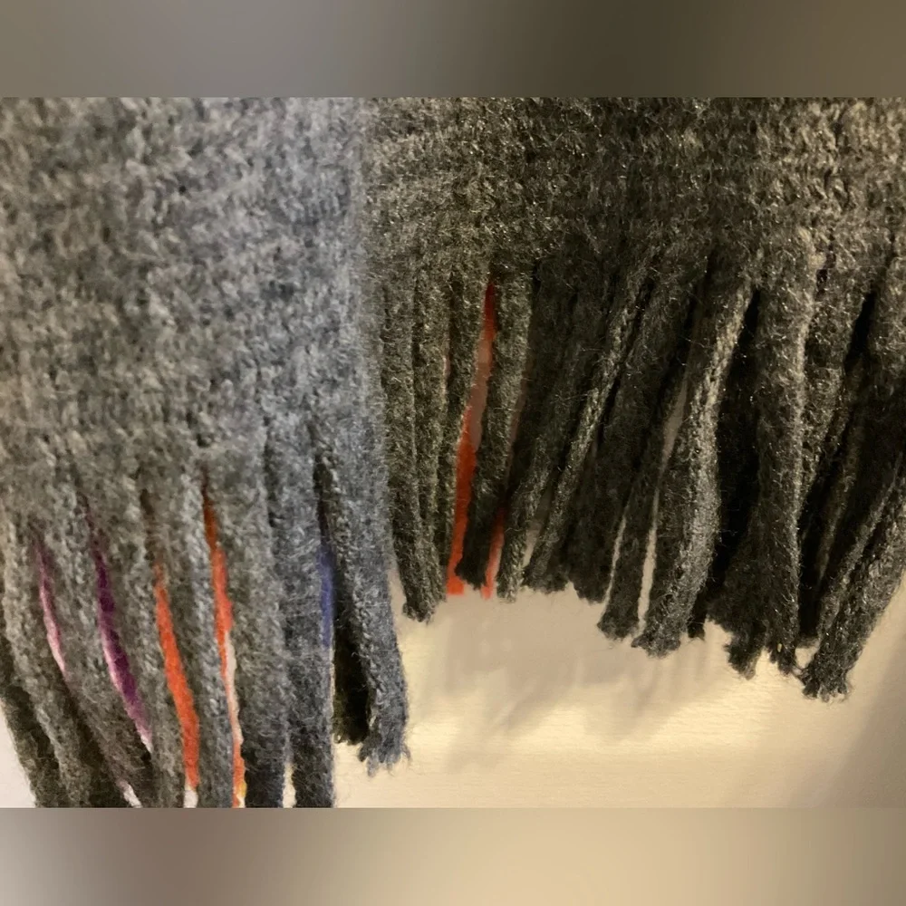 Renee’s NYC Women’s Scarf